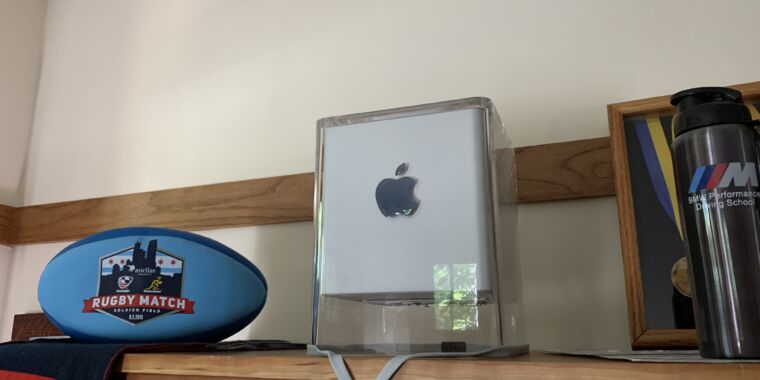 20-years-ago-steve-jobs-built-the-coolest-computer-ever-and-it-bombed.jpg 20 years ago, Steve Jobs built the “coolest computer ever”—and it bombed