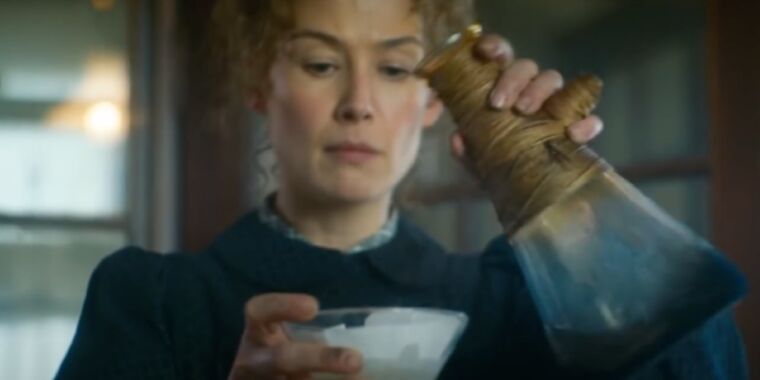 review-rosamund-pike-is-riveting-as-marie-curie-in-uneven-biopic-radioactive.jpg Review: Rosamund Pike is riveting as Marie Curie in uneven biopic Radioactive