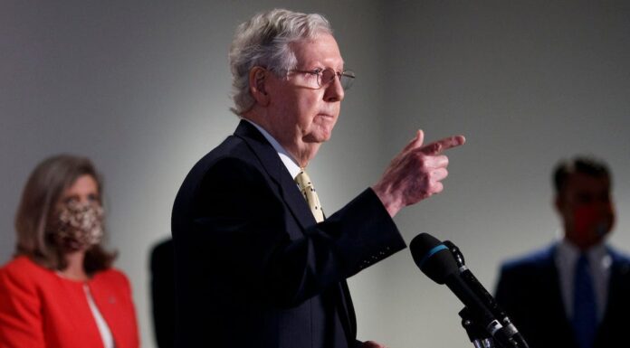 Mitch McConnell opens door to $600 unemployment benefit extension, with Trump support – Business Insider Mitch McConnell opens door to $600 unemployment benefit extension, with Trump support – Business Insider