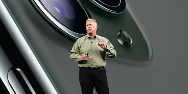 apples-phil-schiller-will-step-down-from-his-role-as-vp-of-marketing.jpg Apple’s Phil Schiller will step down from his role as VP of marketing