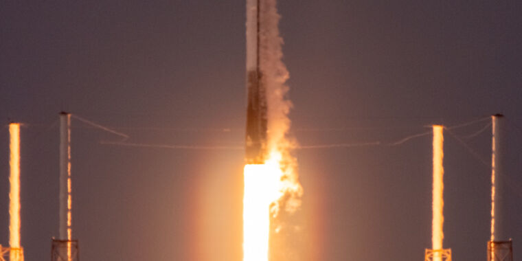 spacex-launched-a-falcon-9-rocket-sunday-that-was-historic-for-two-reasons.jpg SpaceX launched a Falcon 9 rocket Sunday that was historic for two reasons