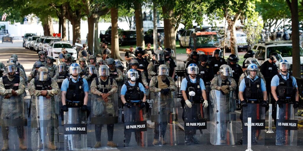 Feds sought heat ray, rifles ahead of Lafayette Square protest: report – Business Insider