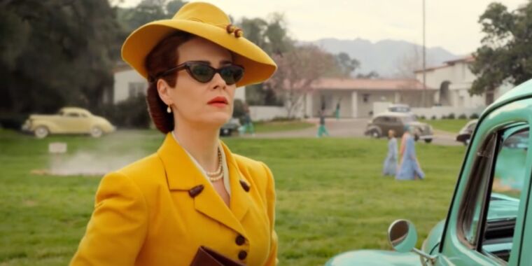 shock-treatment-ratched-is-a-stylishly-gruesome-soap-opera-dialed-up-to-11.jpg Shock treatment: Ratched is a stylishly gruesome soap opera dialed up to 11