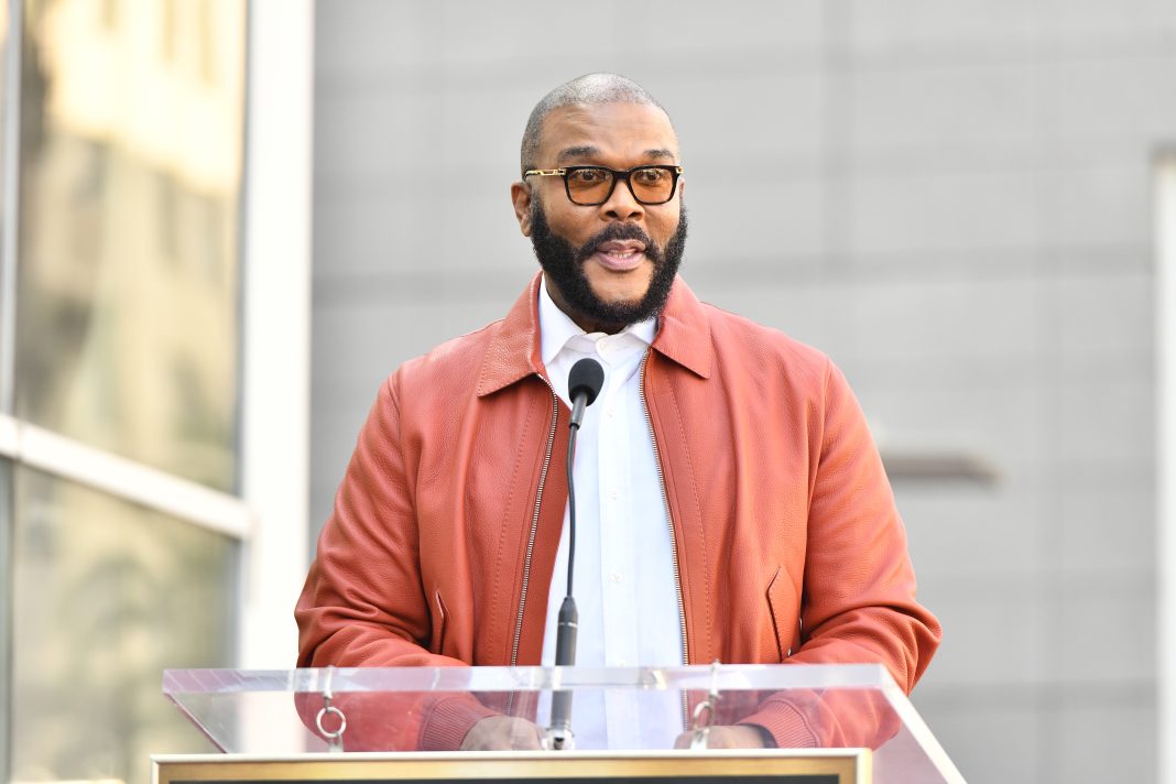 tsa-workers-finally-get-to-keep-tyler-perry’s-$250k-gift-card-payout tsa-workers-finally-get-to-keep-tyler-perry’s-$250k-gift-card-payout