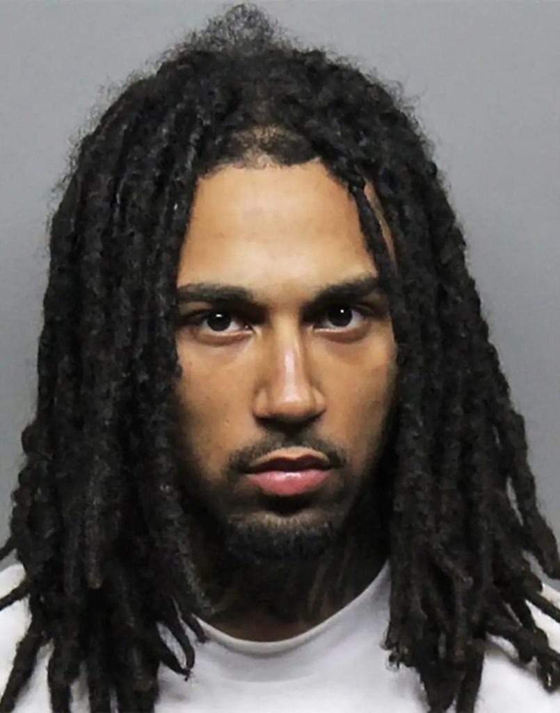 murder-suspect-mistakenly-released-from-california-jail-is-captured-2,000-miles-away