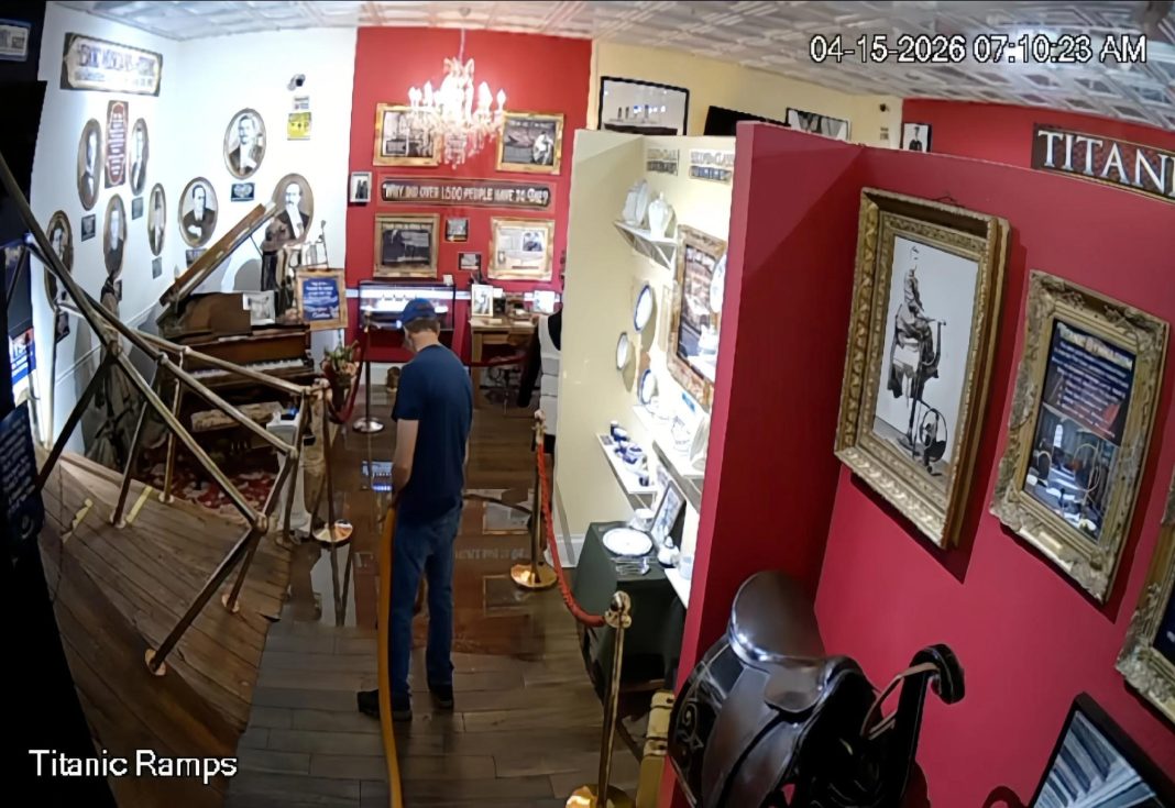 titanic-museum-outside-chicago-floods-on-114th-anniversary-of-legendary-shipwreck:-‘it’s-almost-paranormal’