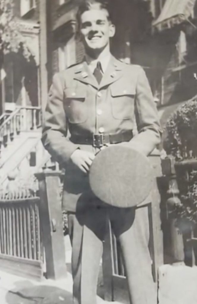 remains-of-wwii-airman-killed-in-action-finally-return-home-to-nyc-80-years-later:-‘it’s-a-miracle’