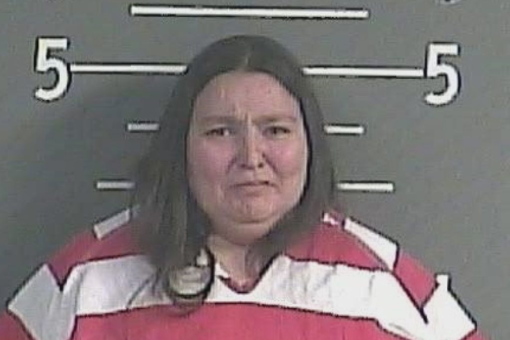 vile-couple-sentenced-for-starving-child-who-was-forced-to-suck-wall-insulation-for-water