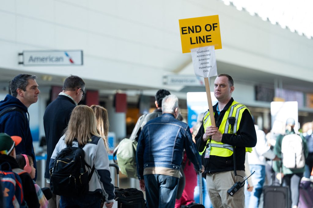 white-house-says-funds-to-pay-tsa-and-other-homeland-security-workers-will-‘soon-run-out’