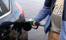 Oil price briefly hits $120 after reports of ‘extended’ Iran blockade oil-price-briefly-hits-$120-after-reports-of-‘extended’-iran-blockade