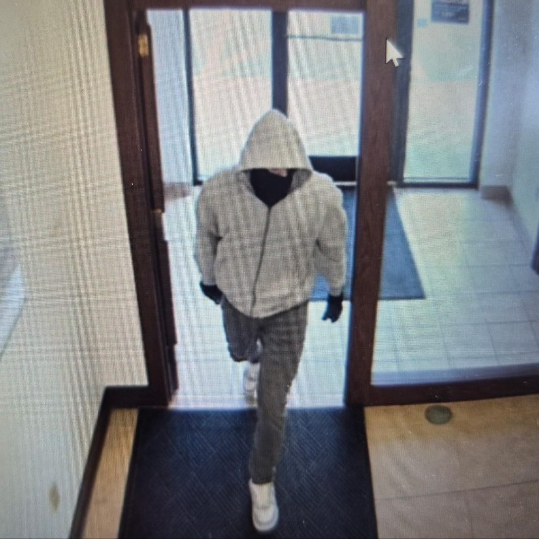kentucky-teen-accused-of-killing-2-bank-employees-busted-after-posting-clues-on-social-media