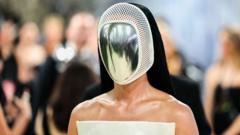 the-best-met-gala-looks-as-stars-arrive-on-the-carpet the-best-met-gala-looks-as-stars-arrive-on-the-carpet