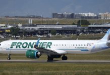 Frontier Airlines plane strikes, kills person on Denver Airport runway: report frontier-airlines-plane-strikes,-kills-person-on-denver-airport-runway:-report